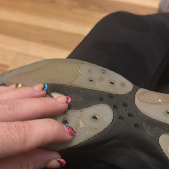 Boys Jordan 11 Retro Low - Picture 8 of 10